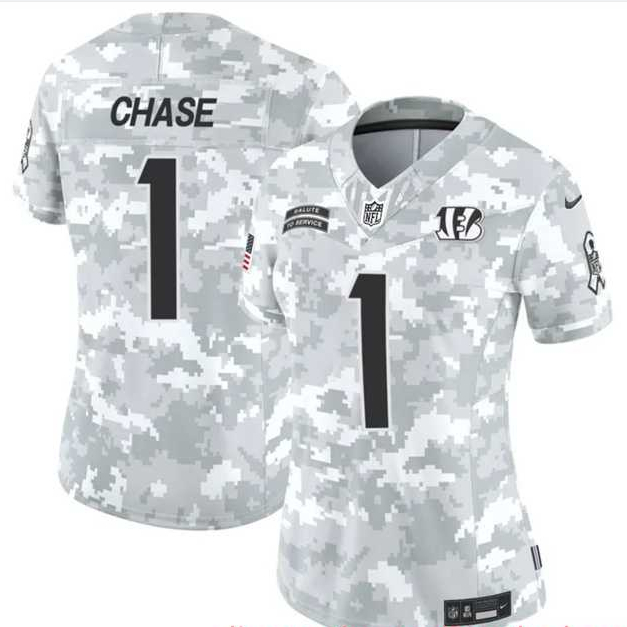 Women%27s Cincinnati Bengals #1 Ja%27Marr Chase 2024 F.U.S.E Arctic Camo Salute To Service Limited Stitched Jersey Dzhi